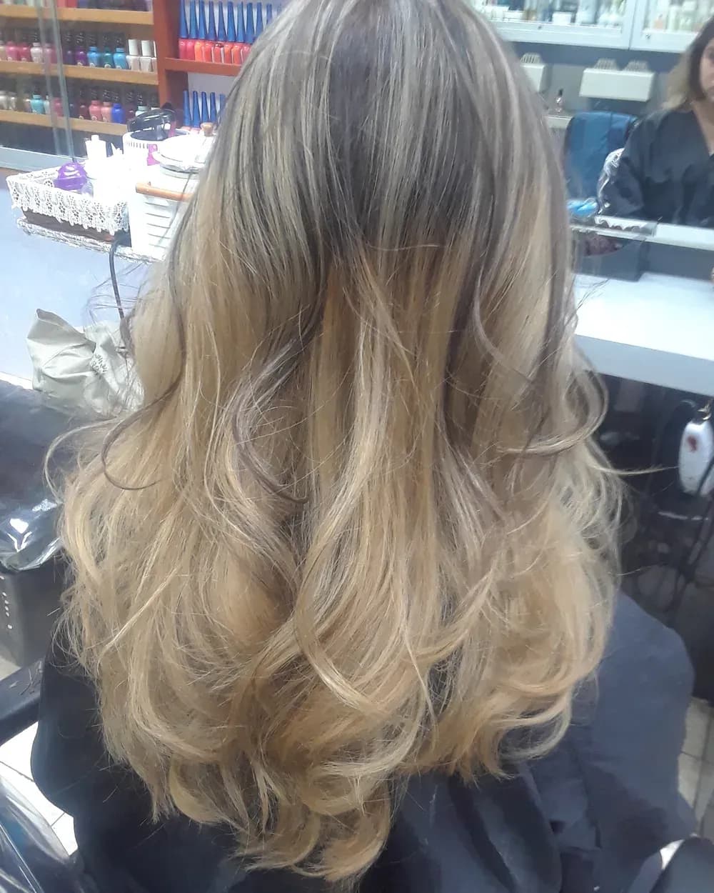 Balayage rubio, color en Etnia Braids